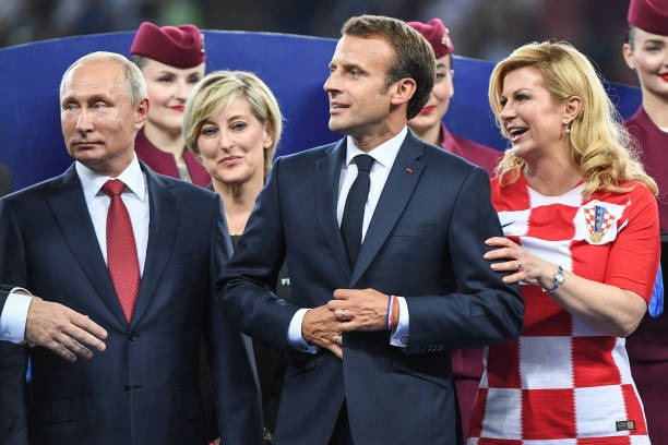 河床的中场 河床的中场